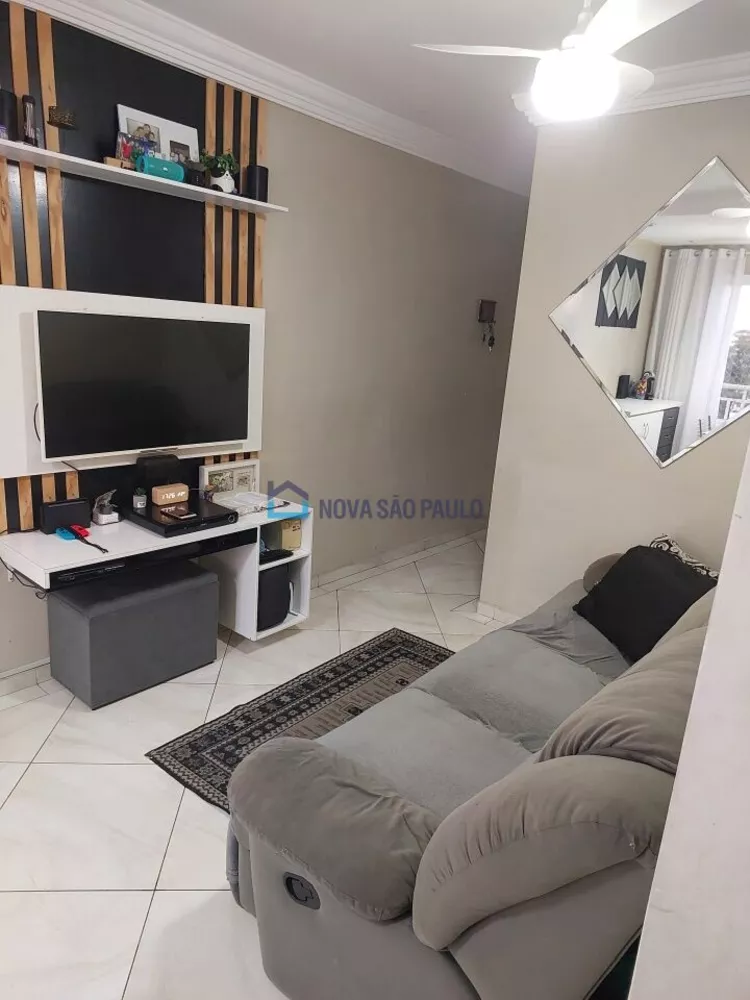 Apartamento à venda com 2 quartos, 44m² - Foto 3