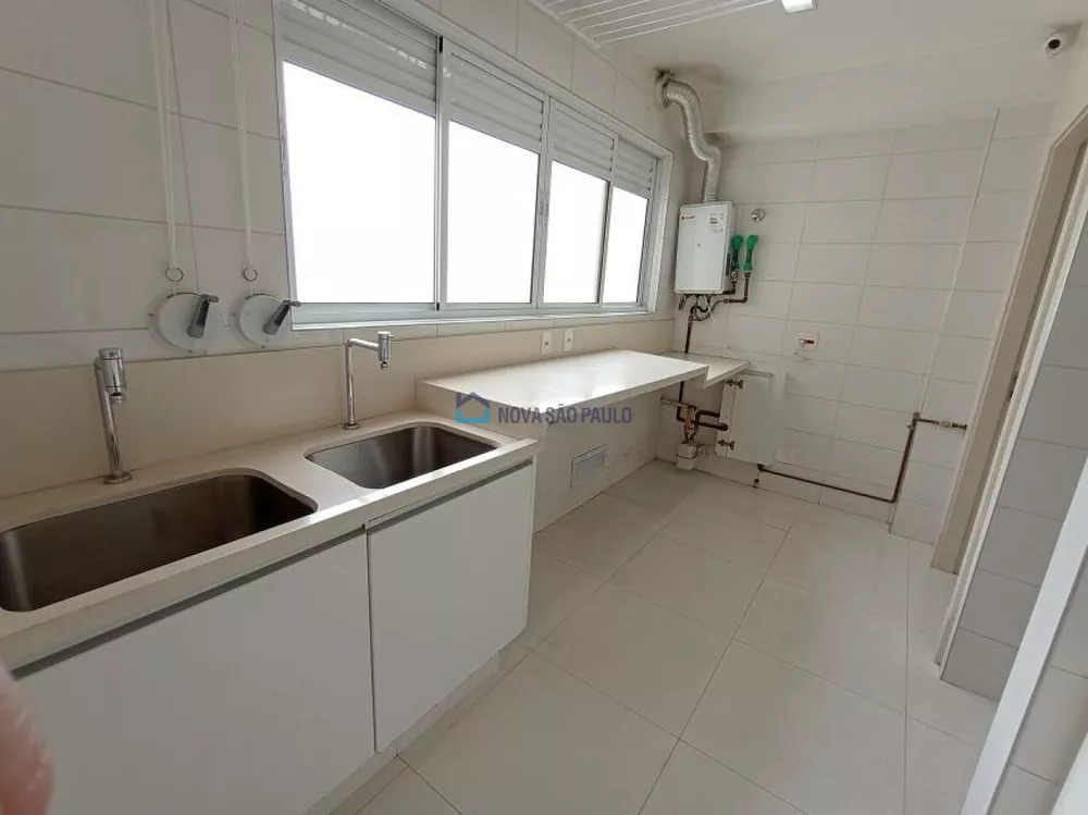 Apartamento à venda com 4 quartos, 288m² - Foto 7