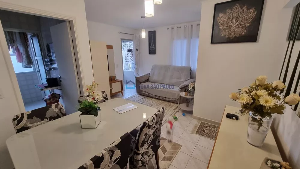 Apartamento à venda com 2 quartos, 60m² - Foto 4