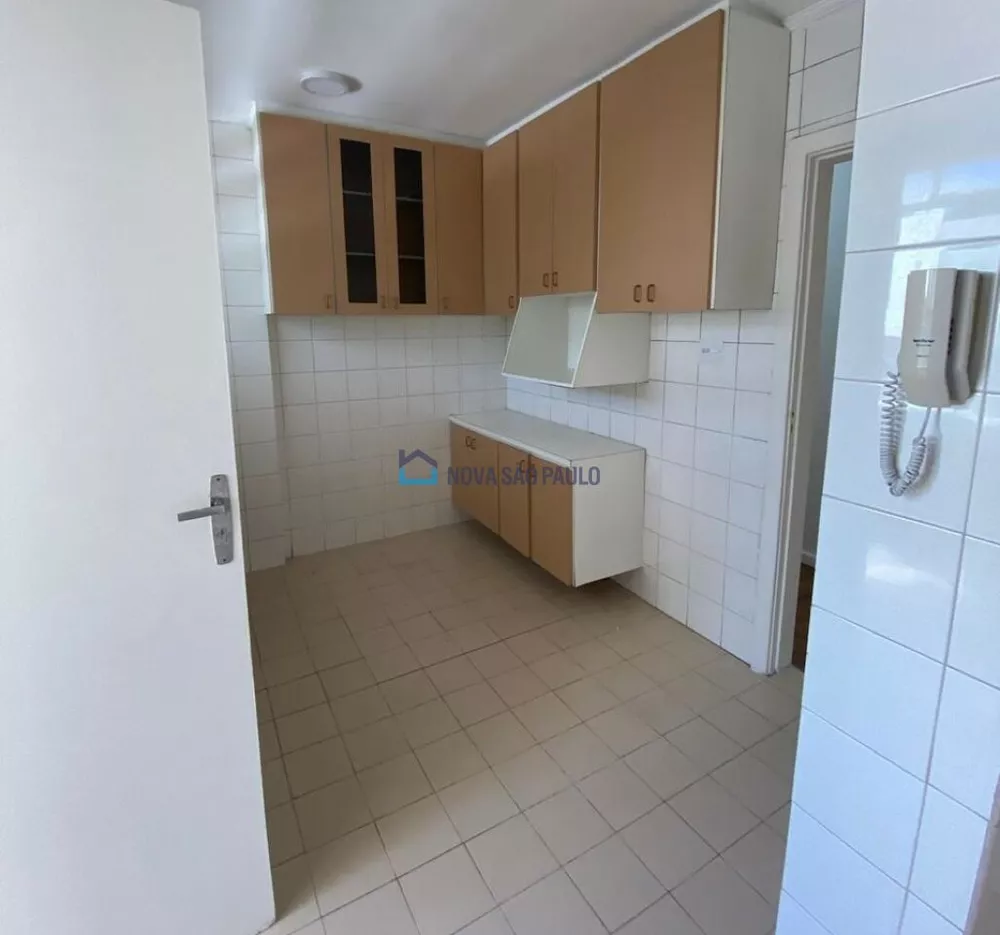 Apartamento à venda com 3 quartos, 124m² - Foto 4