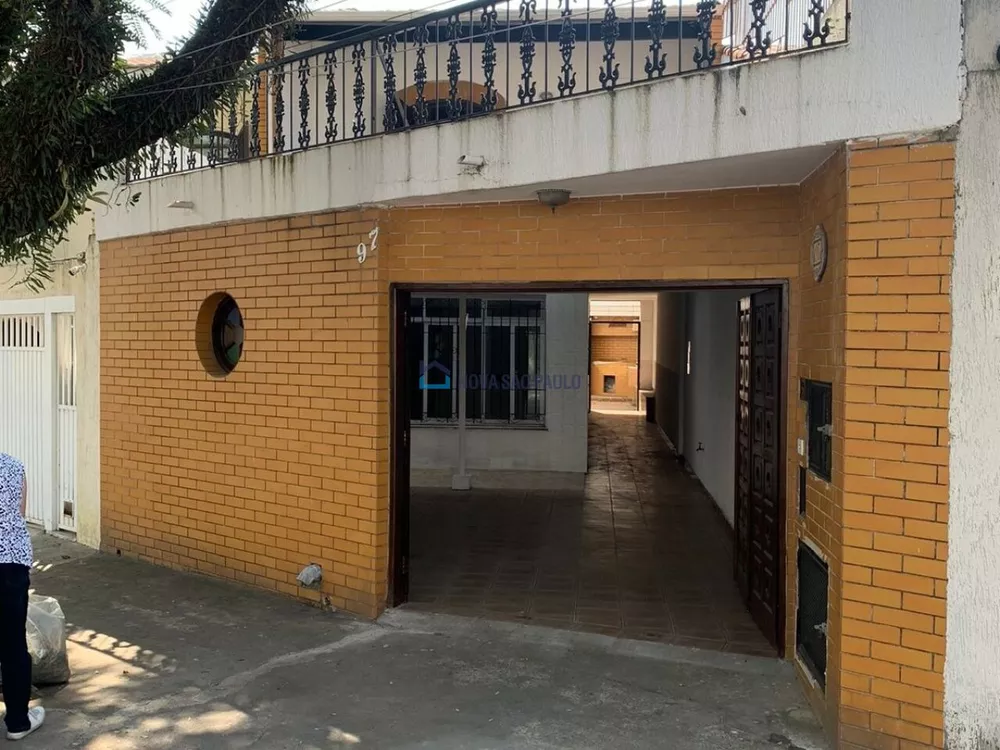 Casa à venda com 3 quartos, 182m² - Foto 4