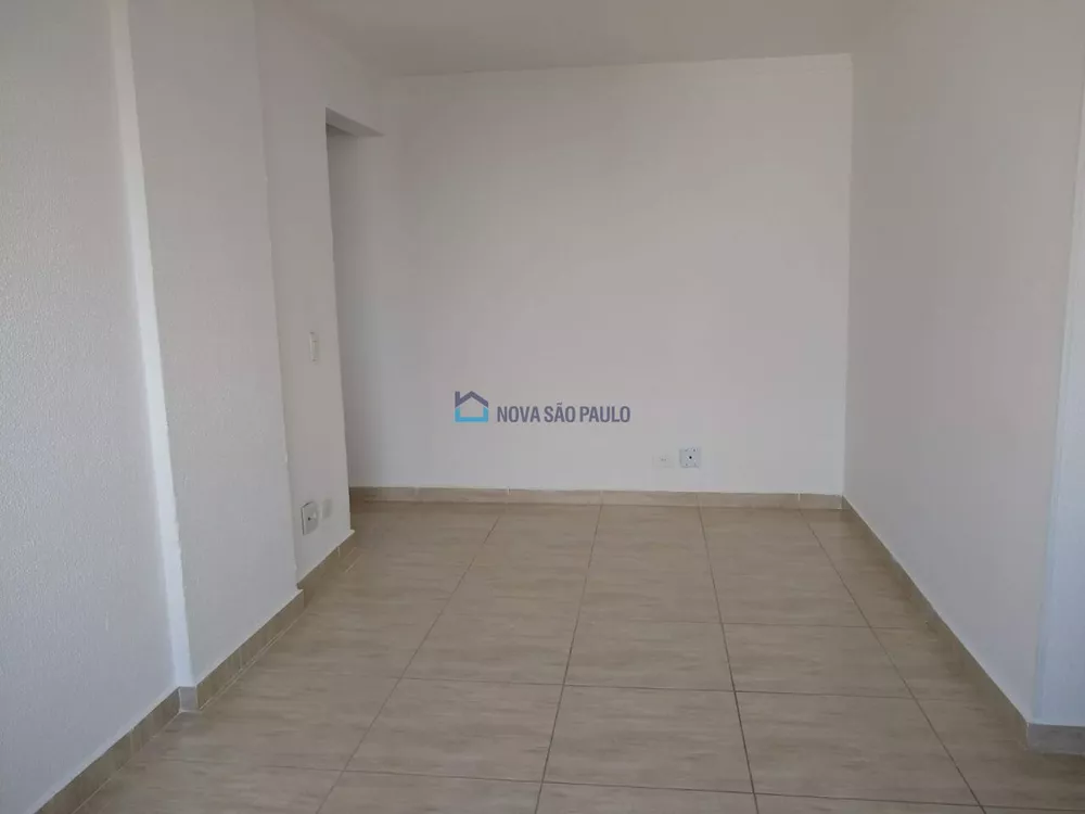 Apartamento à venda com 2 quartos, 60m² - Foto 2