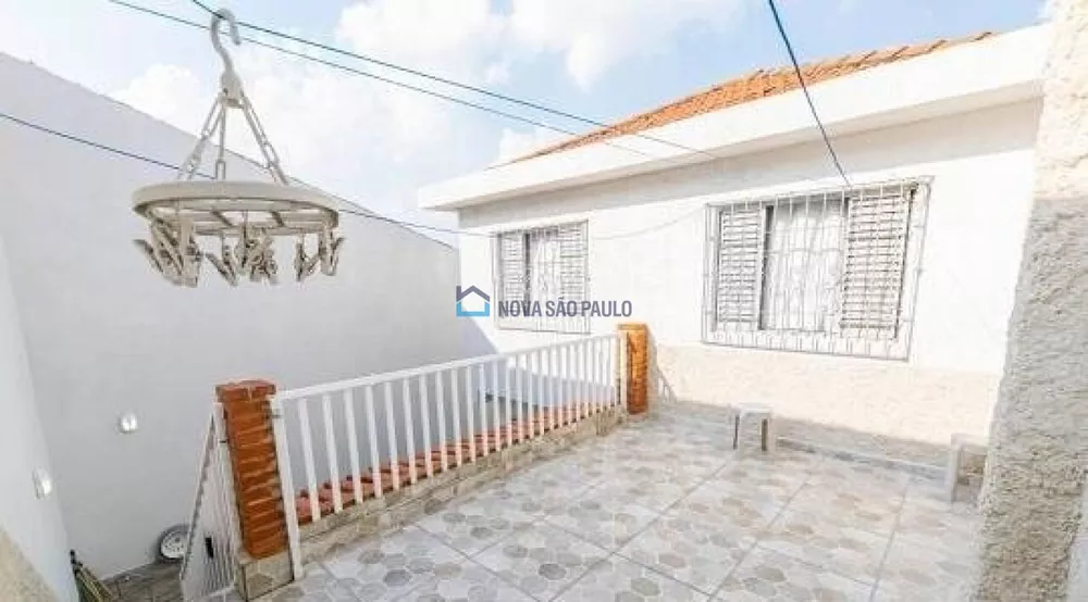 Casa à venda com 3 quartos, 220m² - Foto 4