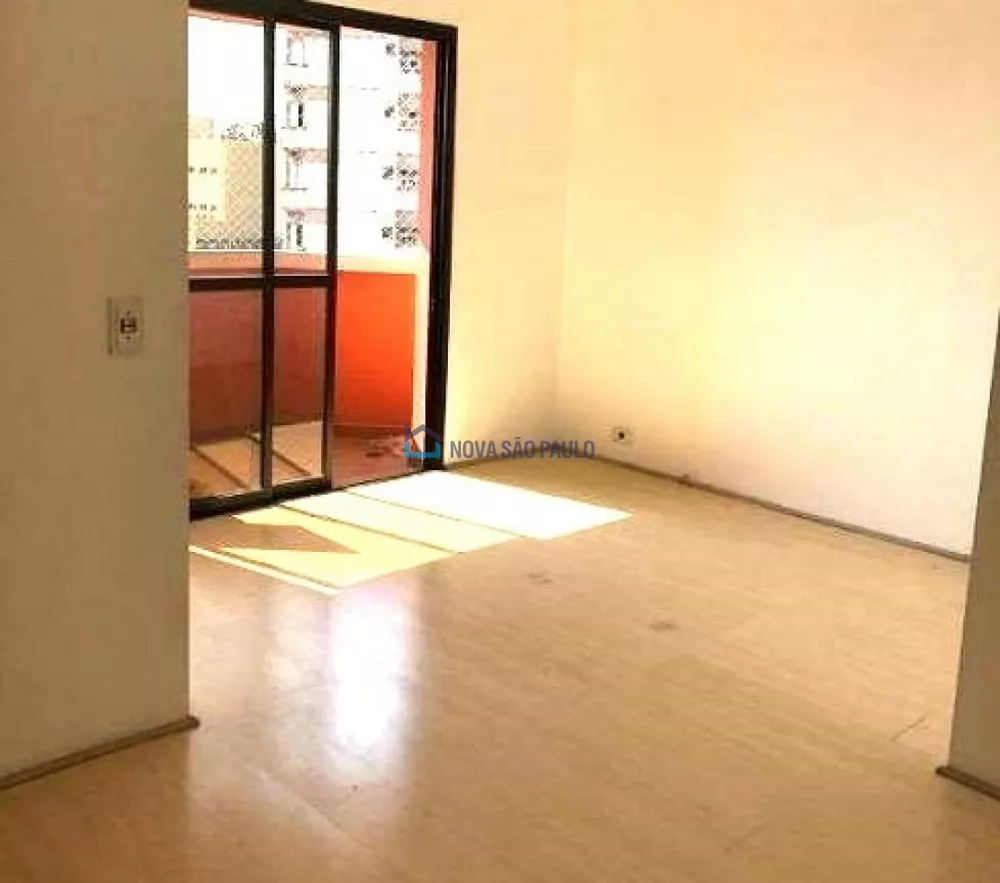 Apartamento à venda com 2 quartos, 67m² - Foto 1