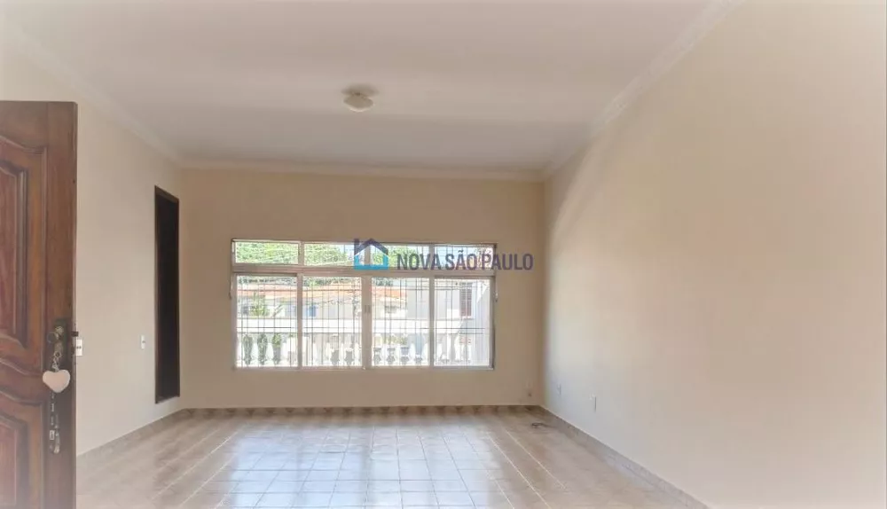 Casa à venda com 4 quartos, 300m² - Foto 2