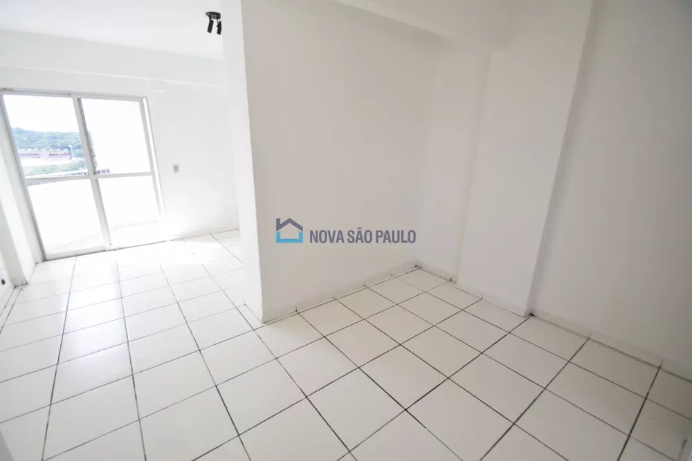 Apartamento para alugar com 2 quartos, 65m² - Foto 6