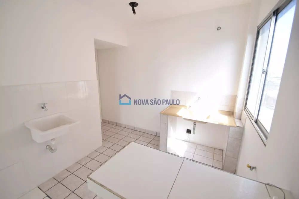 Apartamento para alugar com 2 quartos, 65m² - Foto 7