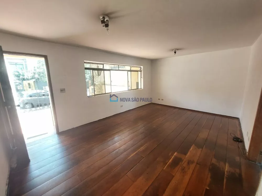 Casa à venda com 4 quartos, 133m² - Foto 1