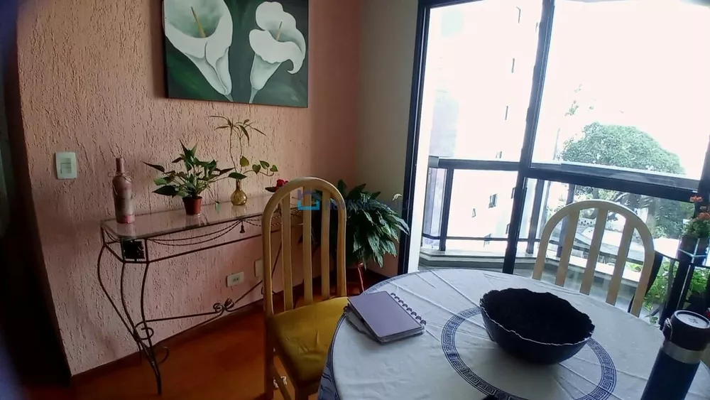 Apartamento à venda com 3 quartos, 67m² - Foto 3