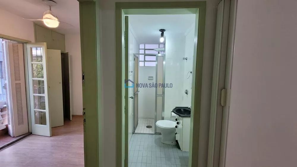 Apartamento à venda com 2 quartos, 72m² - Foto 3