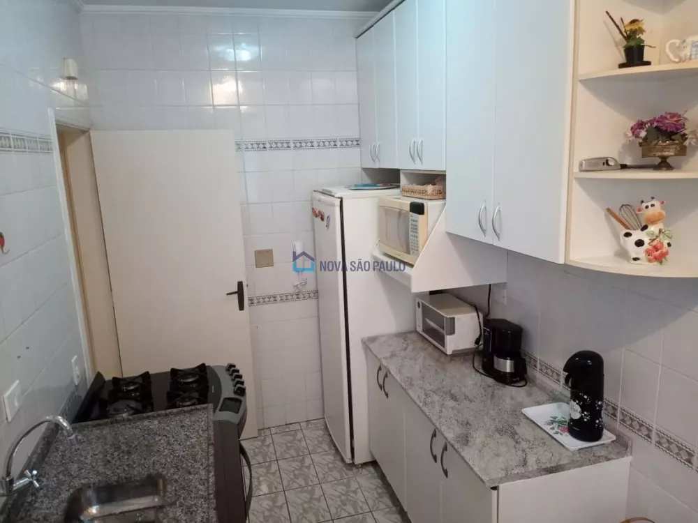 Apartamento à venda com 1 quarto, 45m² - Foto 5