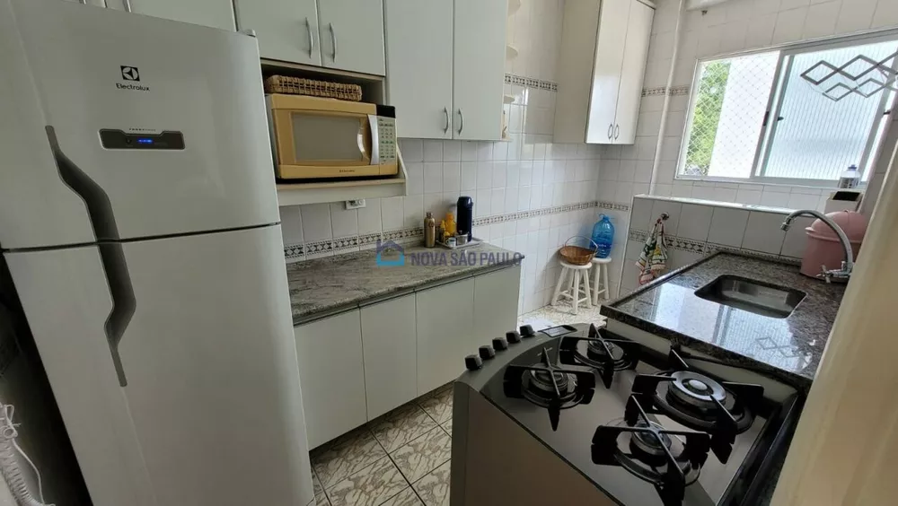 Apartamento à venda com 1 quarto, 45m² - Foto 6