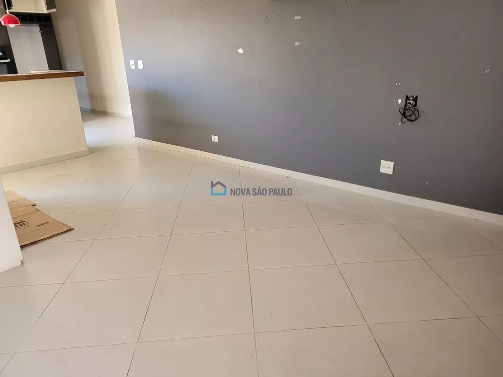 Casa à venda com 2 quartos, 95m² - Foto 3