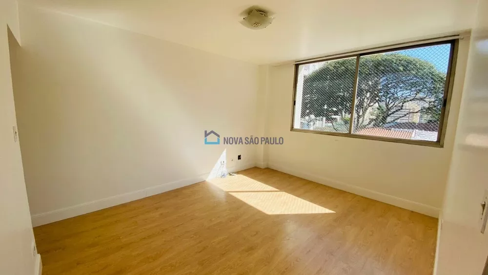 Apartamento à venda com 2 quartos, 67m² - Foto 1