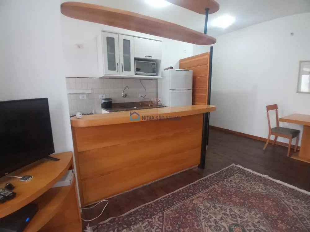 Apartamento para alugar com 1 quarto, 41m² - Foto 4