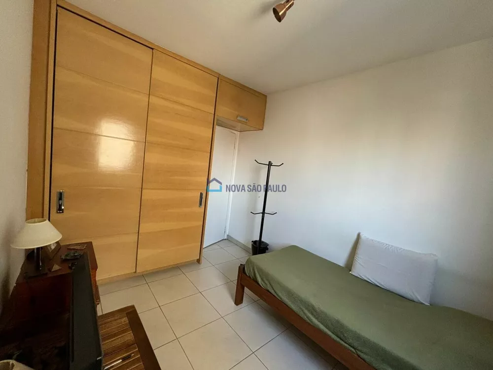 Apartamento à venda com 2 quartos, 68m² - Foto 2