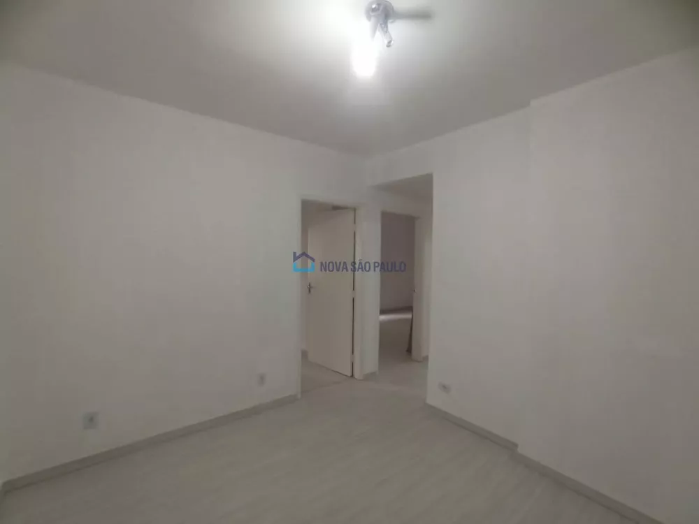 Apartamento à venda com 2 quartos, 53m² - Foto 2