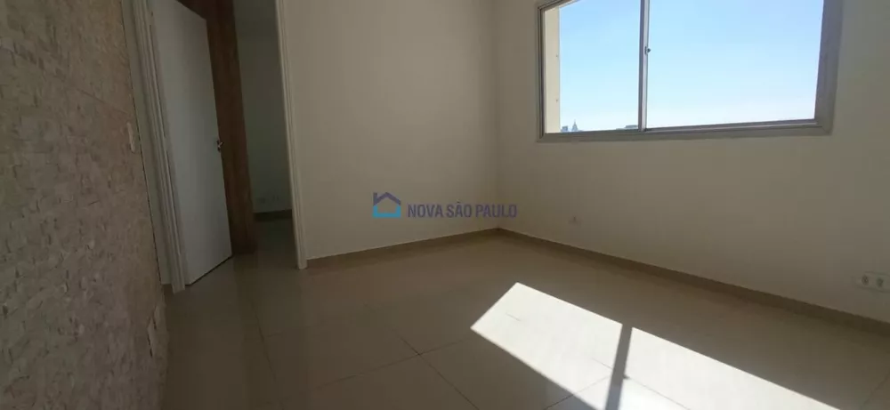 Apartamento à venda com 1 quarto, 40m² - Foto 1