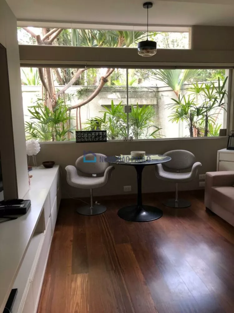 Casa à venda com 4 quartos, 300m² - Foto 7