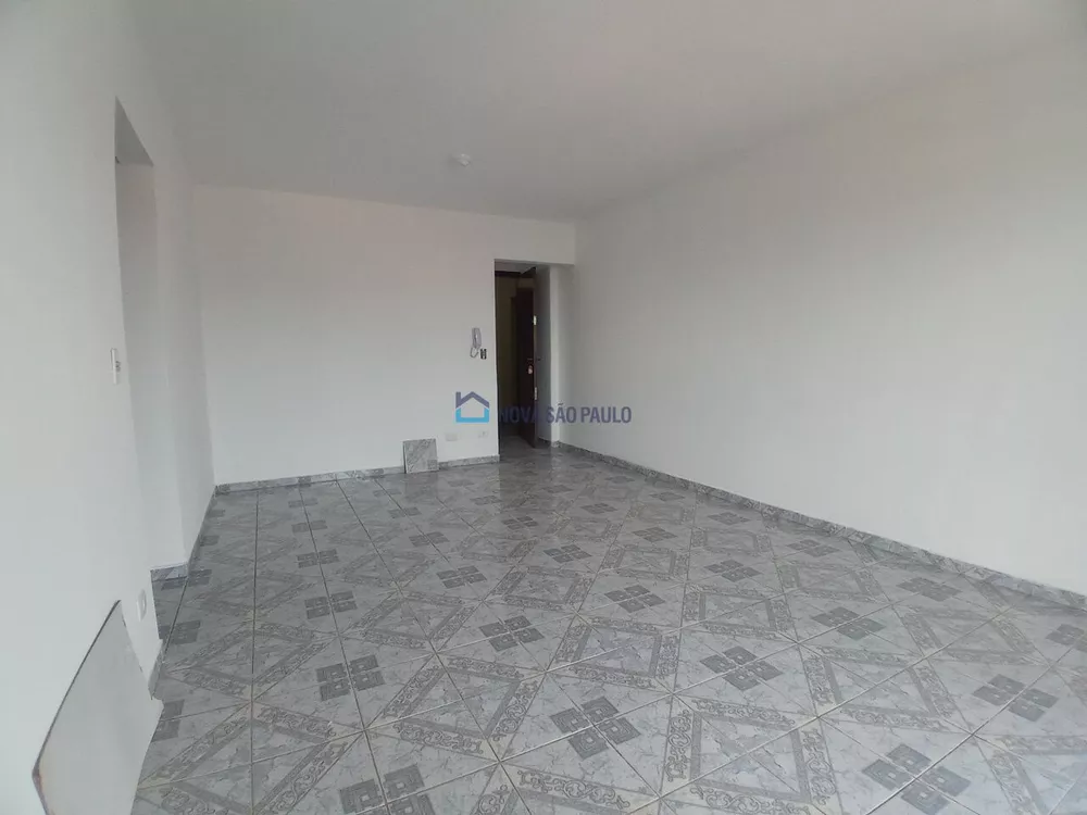 Apartamento para alugar com 1 quarto, 68m² - Foto 2