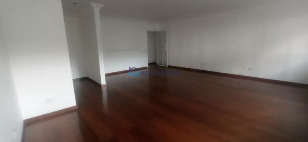 Apartamento à venda com 3 quartos, 130m² - Foto 3