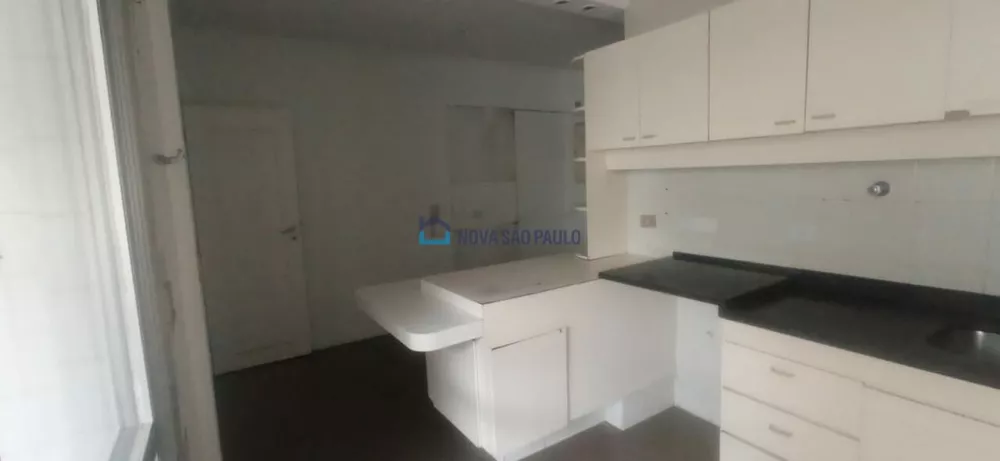 Apartamento à venda com 3 quartos, 130m² - Foto 6