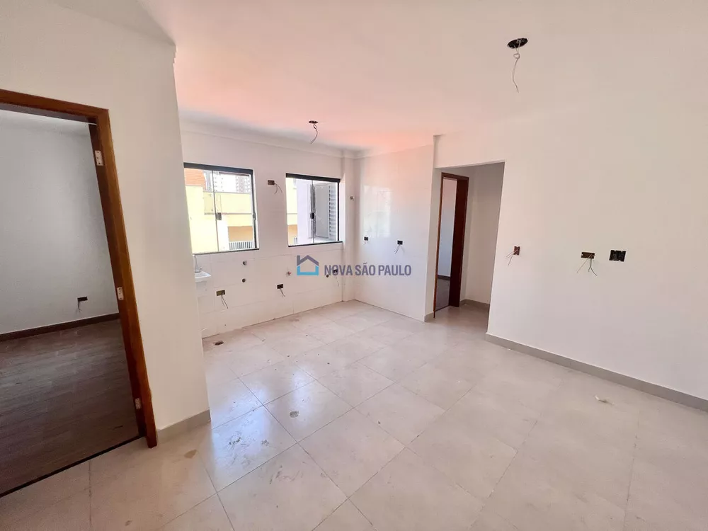 Apartamento à venda com 2 quartos, 35m² - Foto 2