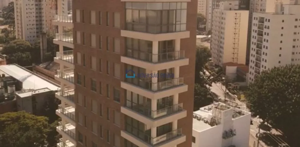 Apartamento à venda com 4 quartos, 294m² - Foto 2