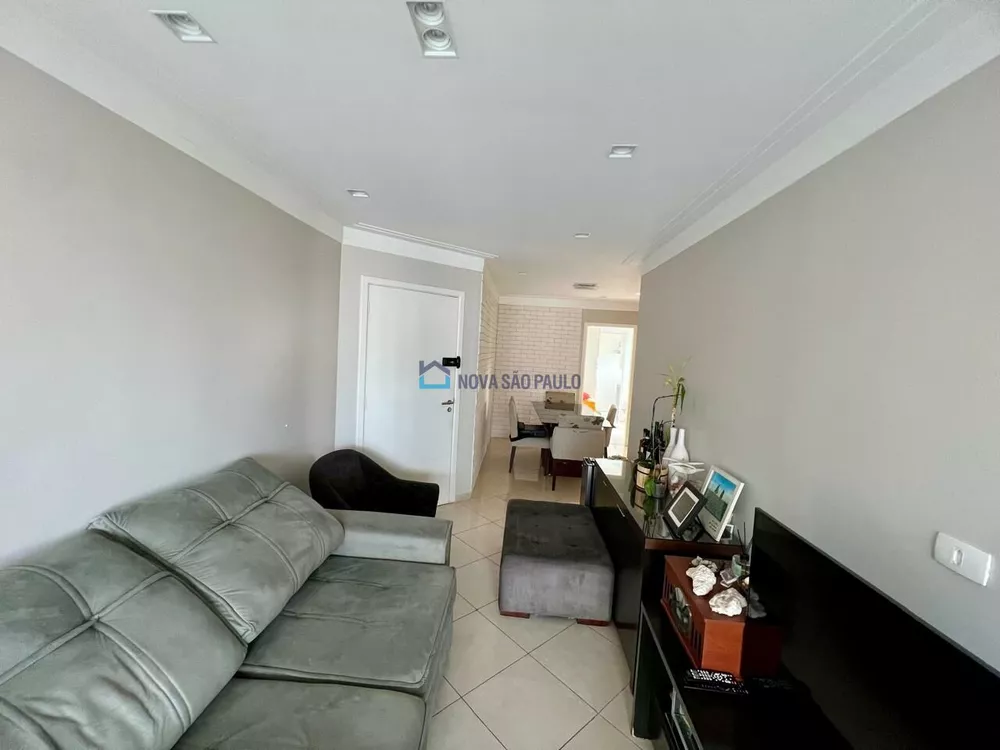 Apartamento à venda com 3 quartos, 80m² - Foto 1