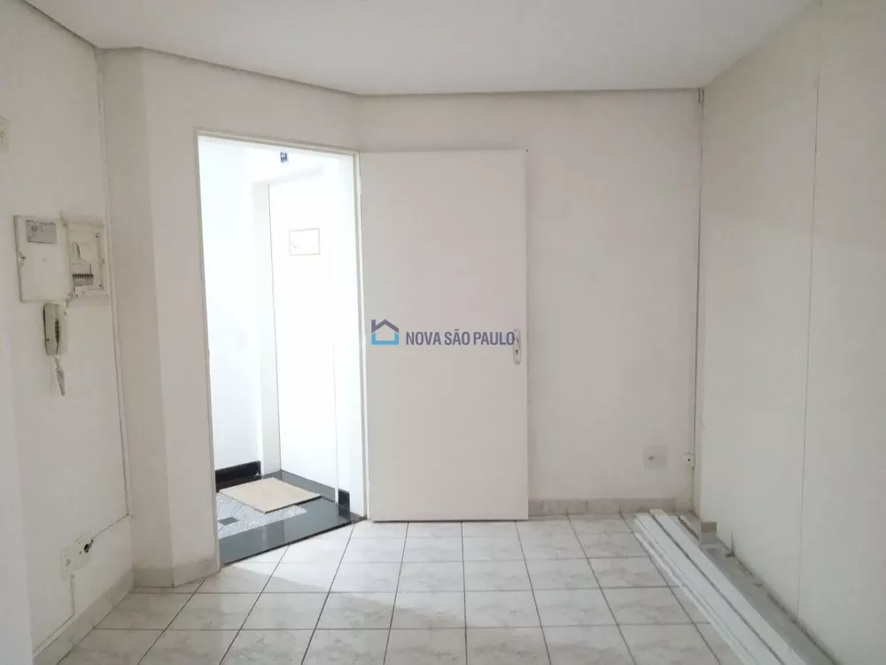 Casa Comercial à venda com 3 quartos, 40m² - Foto 4