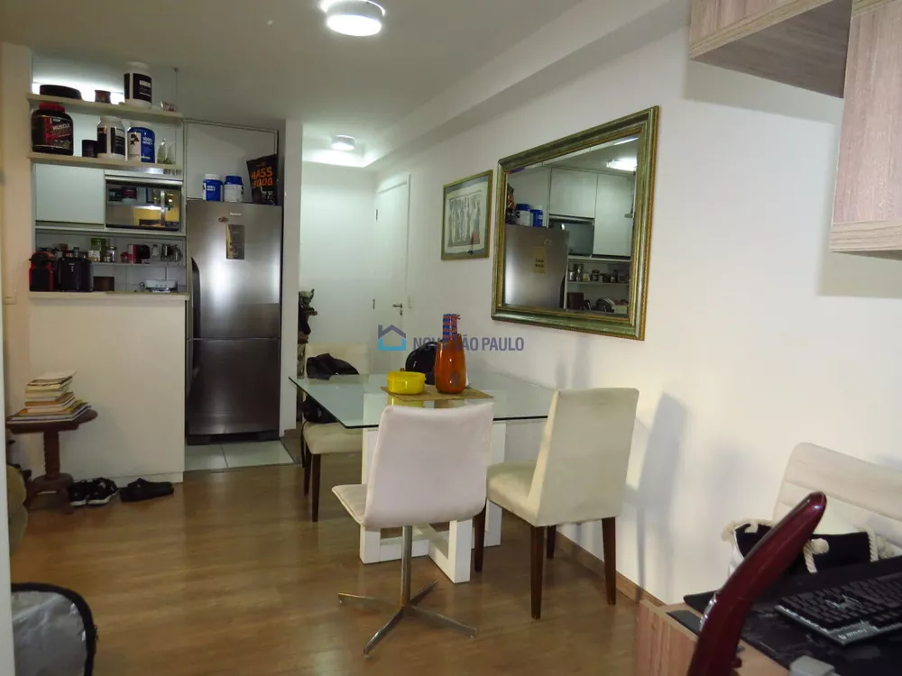 Apartamento à venda com 2 quartos, 61m² - Foto 4