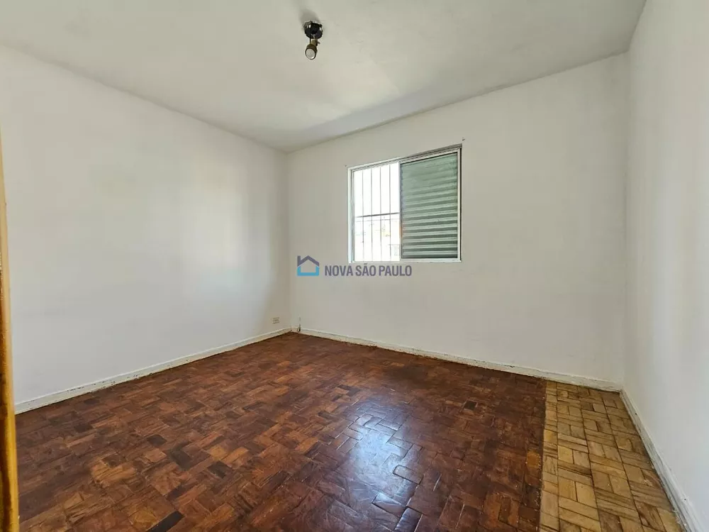 Casa à venda com 2 quartos, 80m² - Foto 4