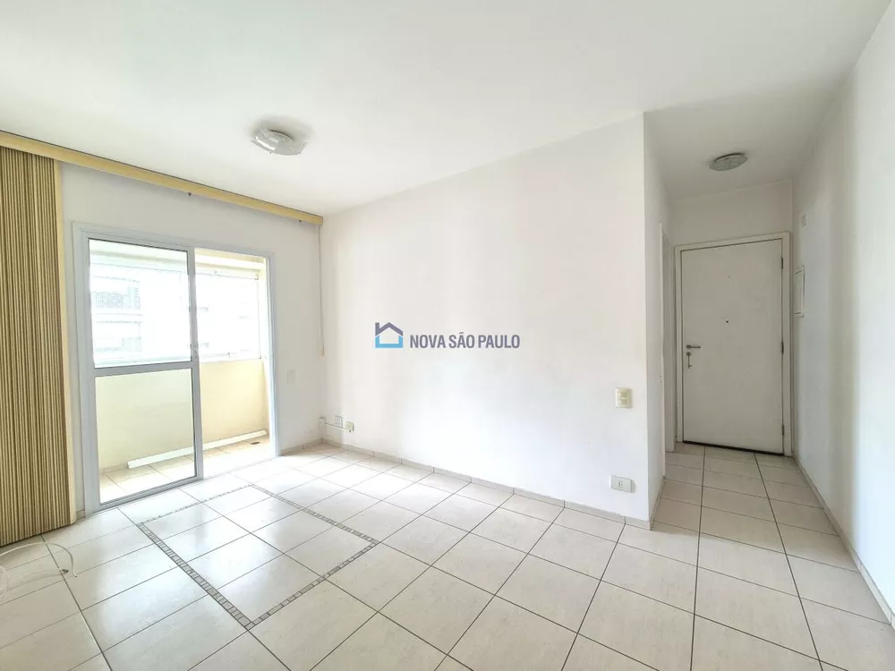 Apartamento para alugar com 2 quartos, 63m² - Foto 3