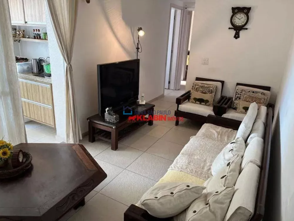 Apartamento à venda com 2 quartos, 57m² - Foto 1