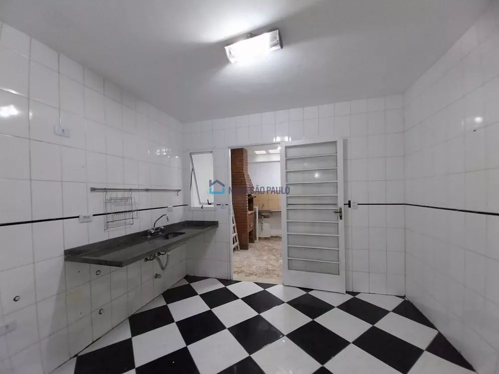 Casa à venda com 4 quartos, 80m² - Foto 4