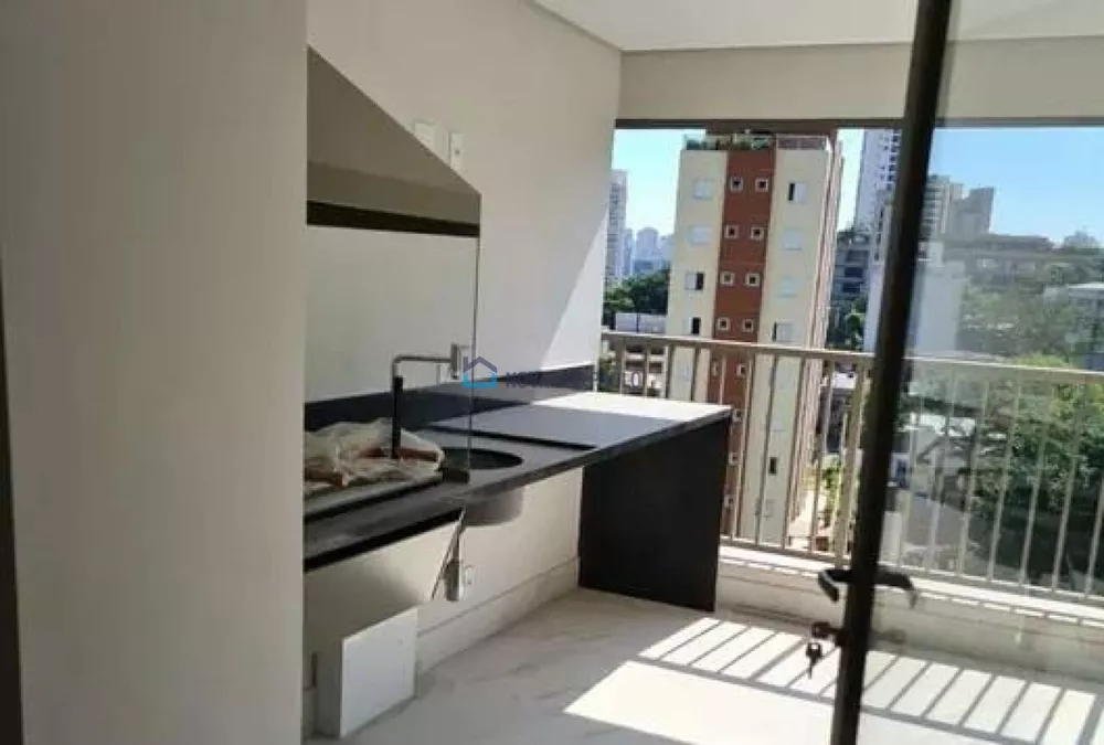 Apartamento à venda com 3 quartos, 158m² - Foto 2