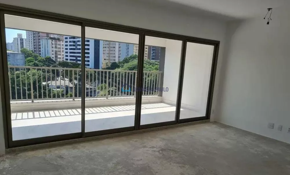 Apartamento à venda com 3 quartos, 158m² - Foto 1