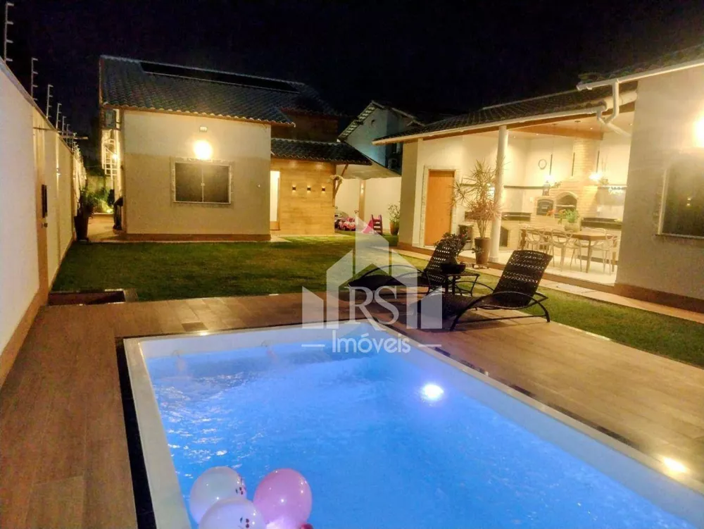 Casa, 5 quartos, 150 m² - Foto 1