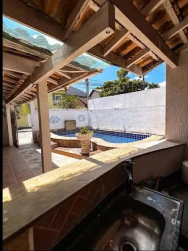 Casa, 4 quartos, 220 m² - Foto 2