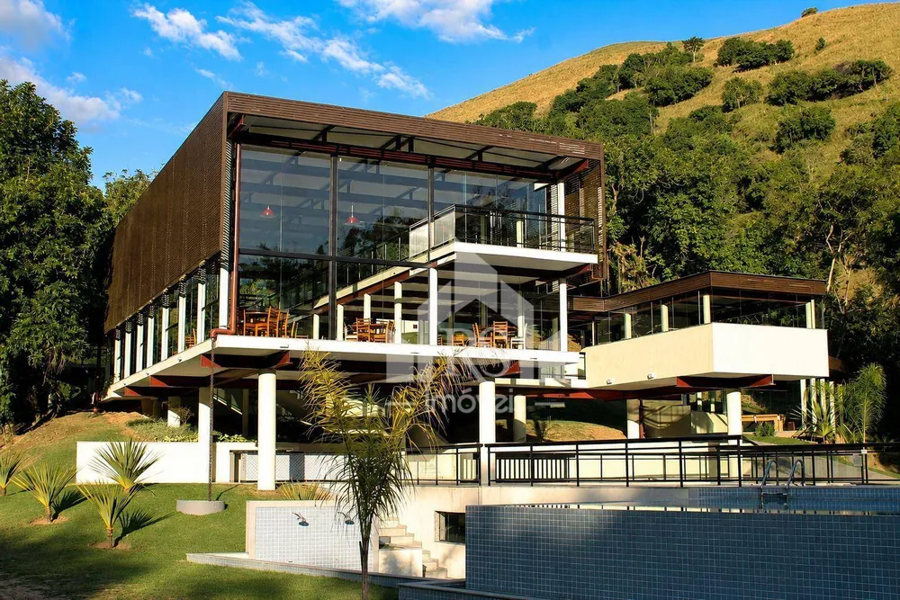 Loteamento e Condomínio, 688 m² - Foto 1