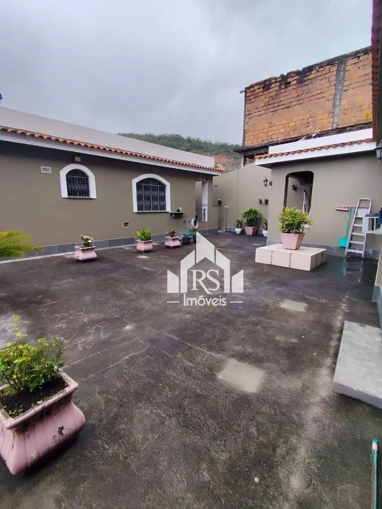 Casa, 3 quartos, 250 m² - Foto 22