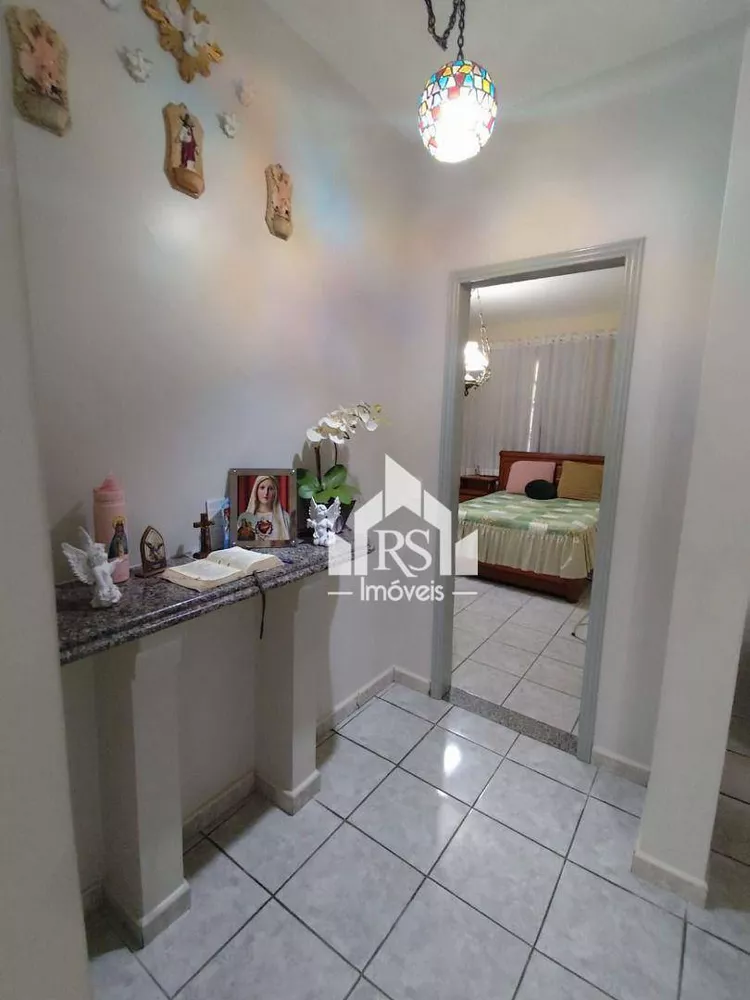 Casa, 3 quartos, 250 m² - Foto 9
