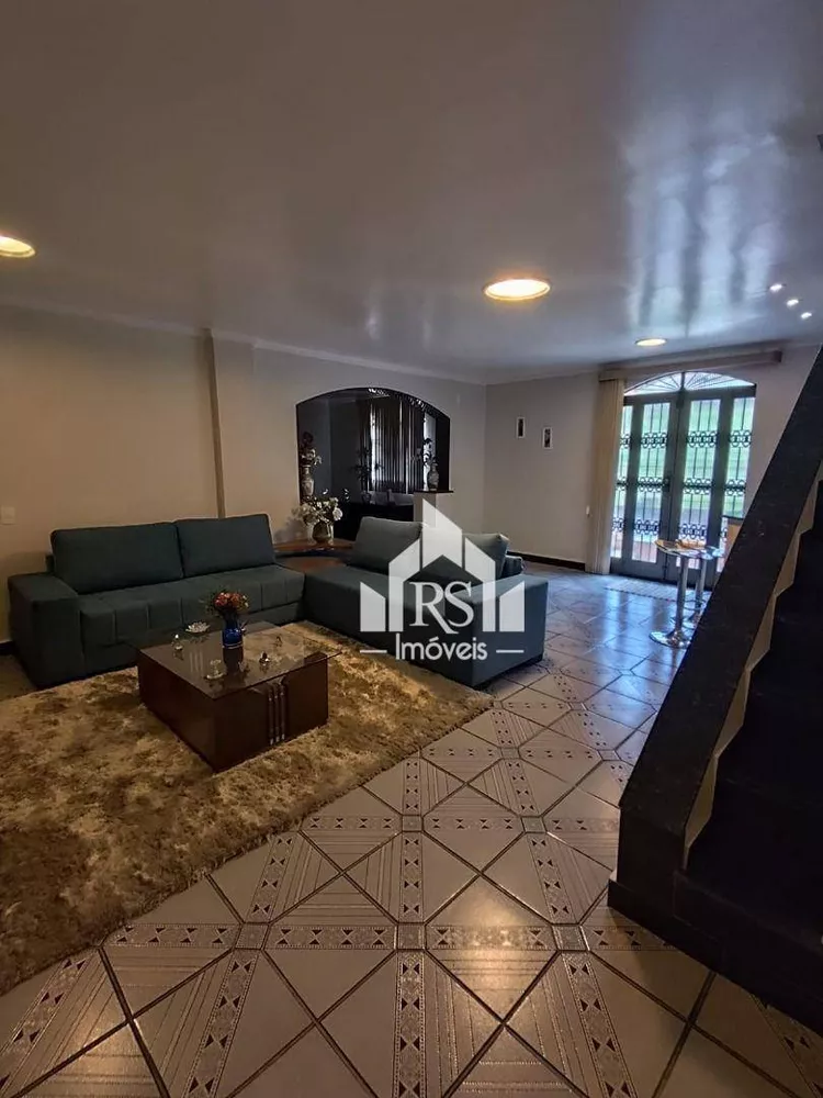 Casa, 3 quartos, 250 m² - Foto 11