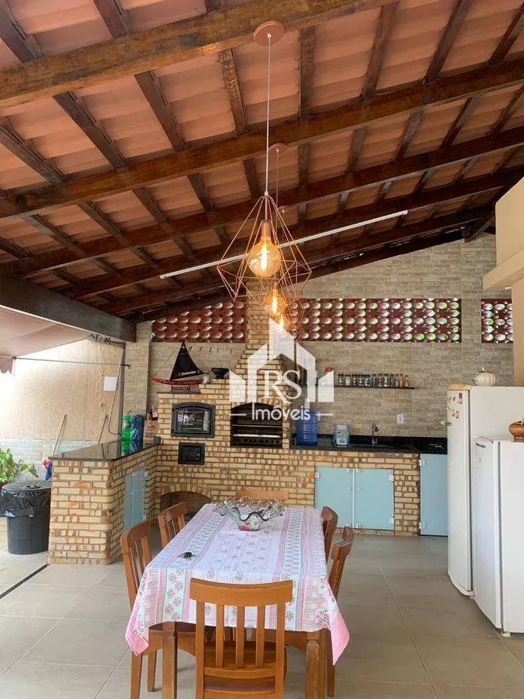 Casa, 3 quartos, 250 m² - Foto 12