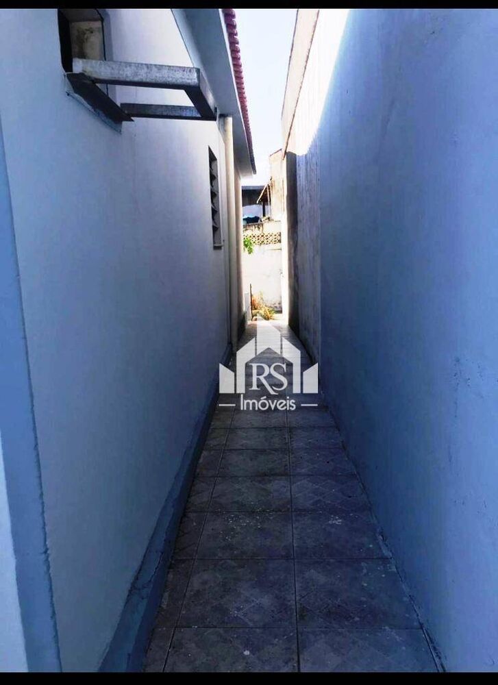 Casa à venda com 3 quartos, 80m² - Foto 4