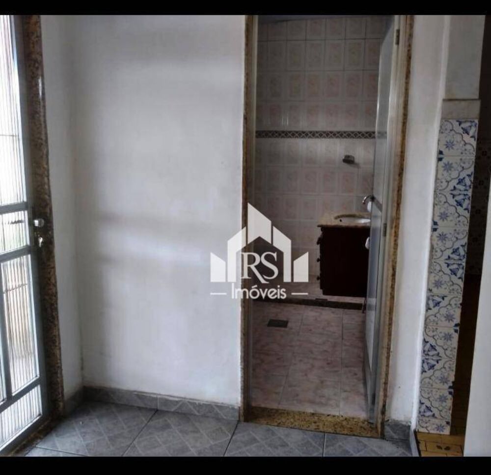 Casa à venda com 3 quartos, 80m² - Foto 5