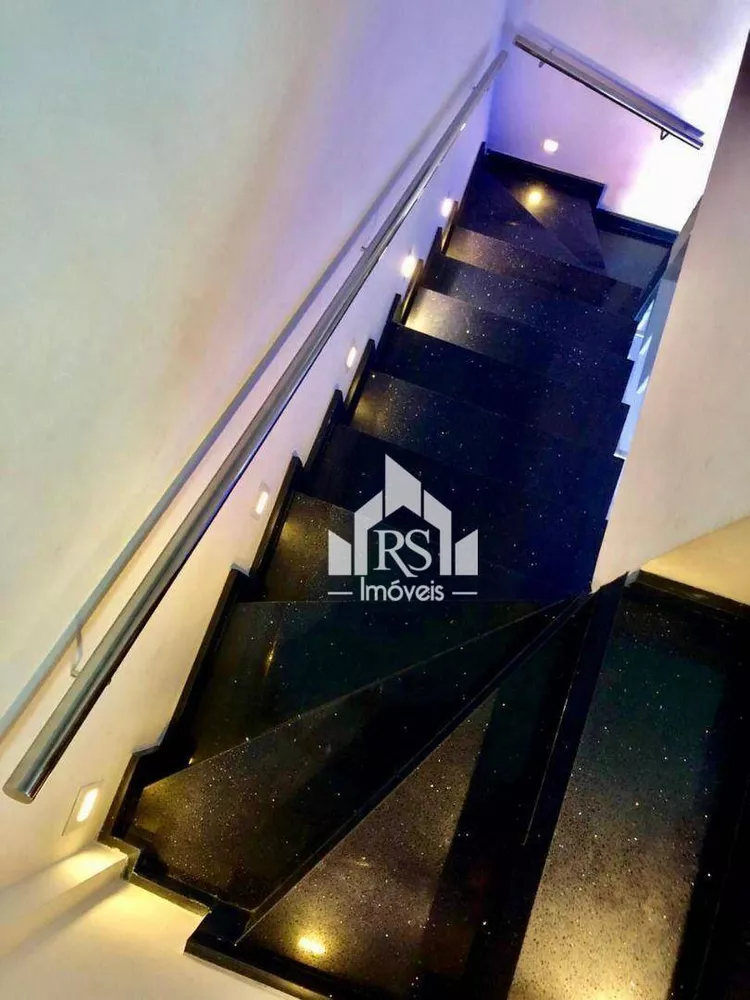 Cobertura, 3 quartos, 185 m² - Foto 4