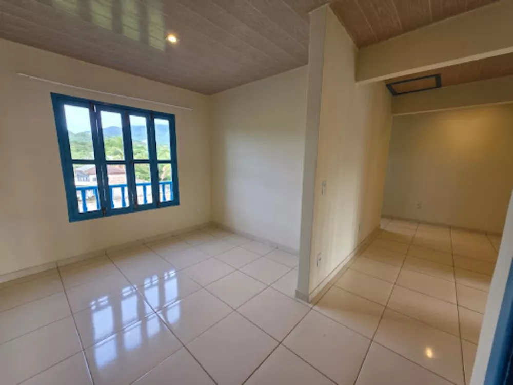 Casa, 3 quartos, 300 m² - Foto 6