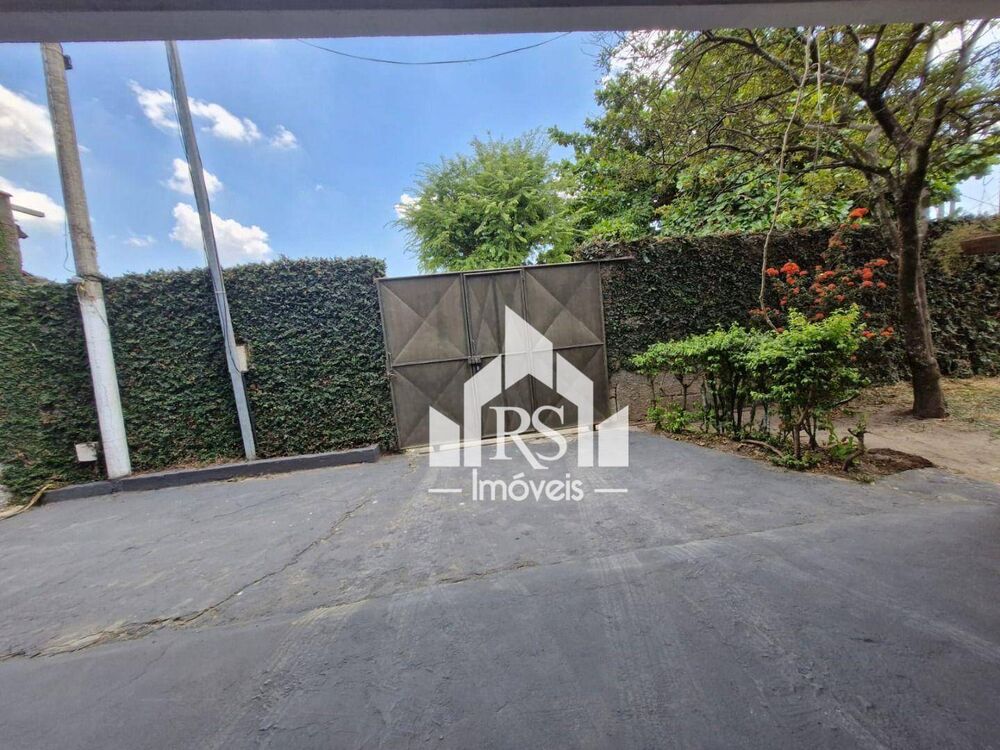 Casa à venda com 2 quartos, 160m² - Foto 1