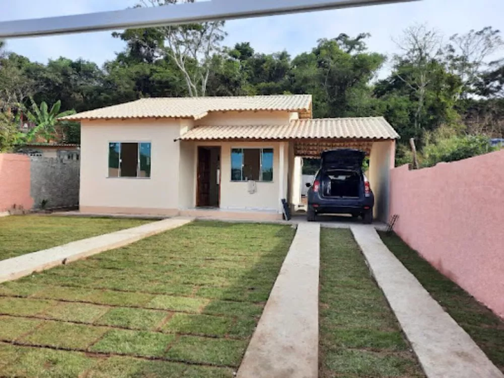 Casa à venda com 2 quartos, 55m² - Foto 1